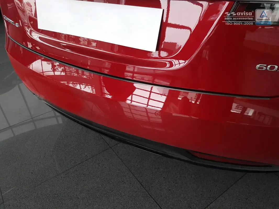 Bakfangerbeskytter Tesla Model S 2012 - 2021 │ Carbon Fiber Red – bilde 3