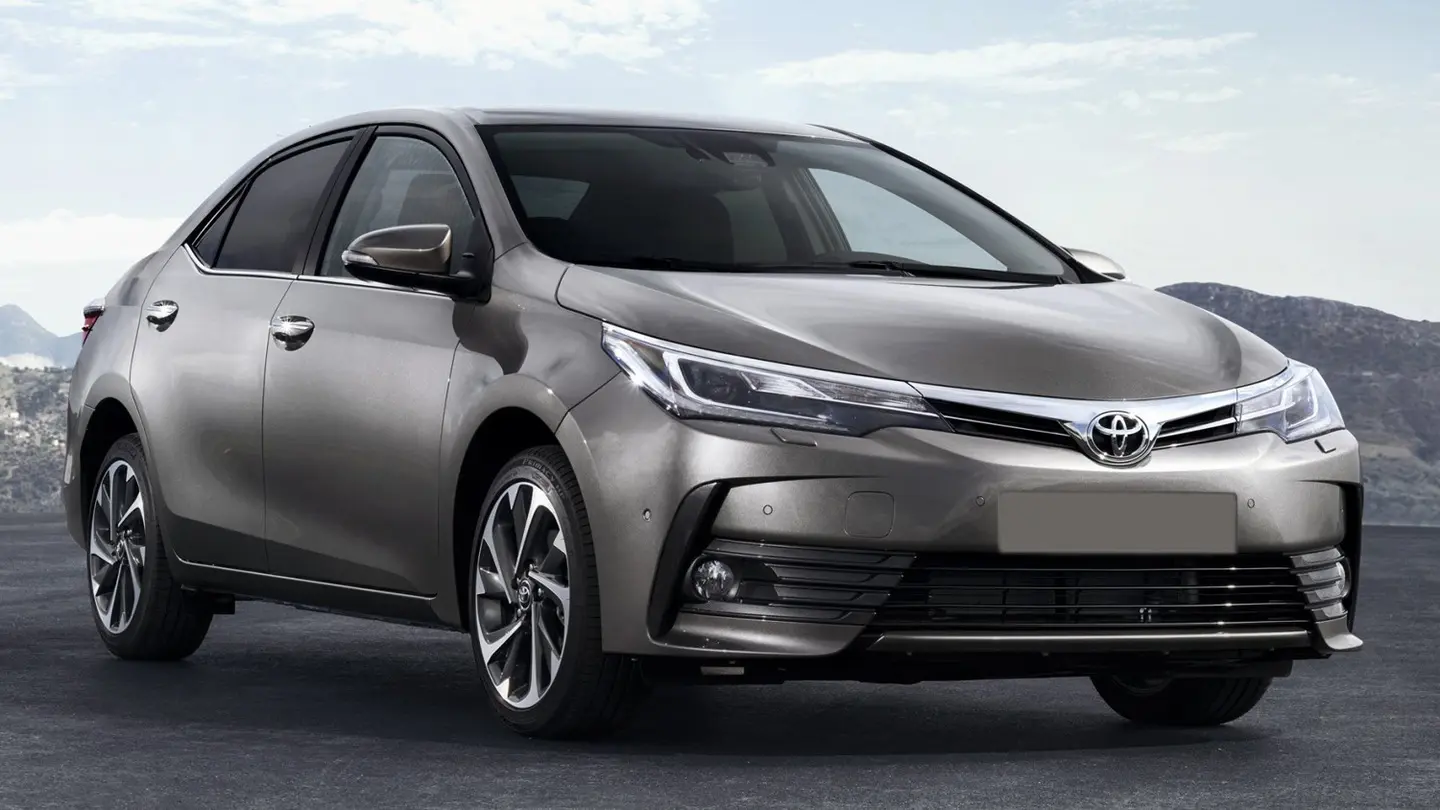 Bakfangerbeskytter Toyota Corolla XI Sedan Facelift 2016 - 2019 │ Silver Edition – bilde 6