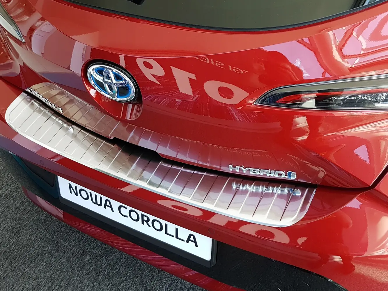 Bakfangerbeskytter Toyota Corolla XII Hatchback 2019 -> | Silver Edition – bilde 3
