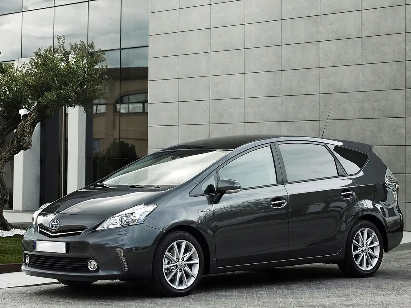 Bakfangerbeskytter TOYOTA PRIUS III PLUS 2013-2015 Silver Edition – bilde 8