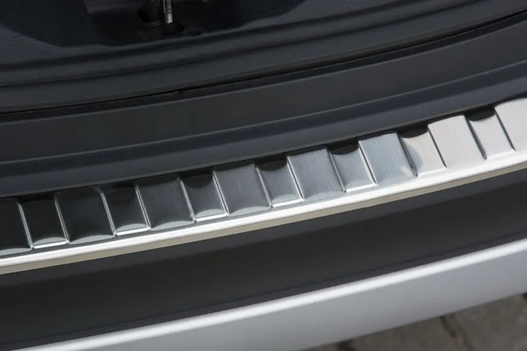 Bakfangerbeskytter Toyota RAV4 IV 2013 - 2015 | Silver Edition – bilde 3