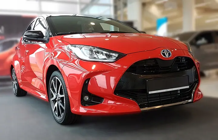 Bakfangerbeskytter Toyota Yaris IV 2020 -> Black Edition – bilde 8