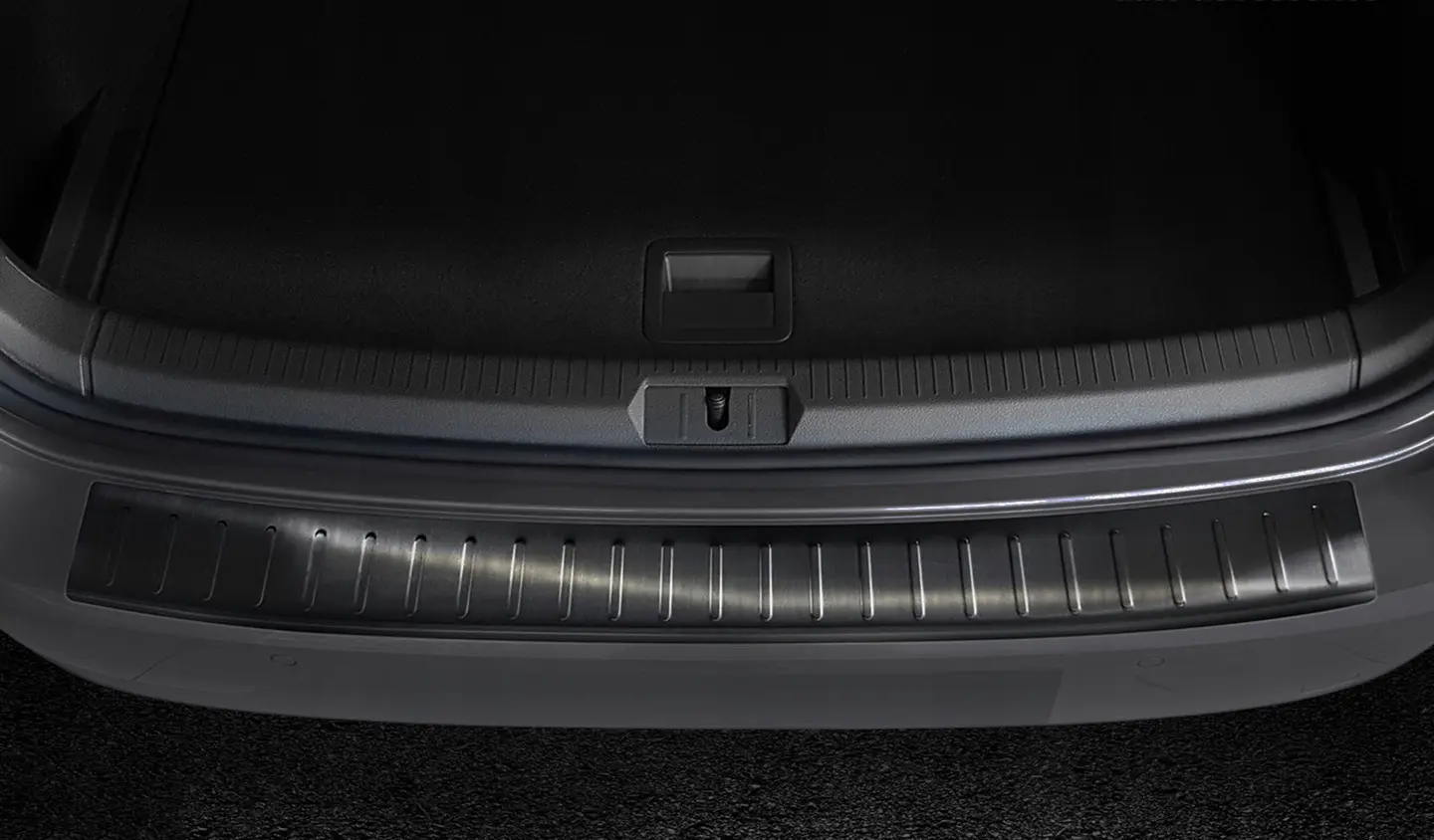 Bakfangerbeskytter Volkswagen Golf VII Variant versjon-Alltrack  pre-facelift 2012-2016 Black Edition Image 2
