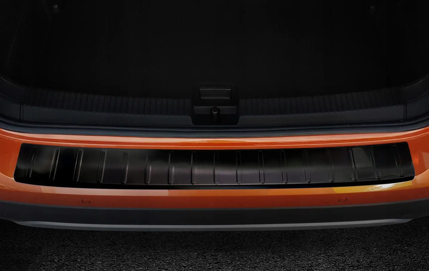 Bakfangerbeskytter Volkswagen T-Cross 2018->Black Edition – bilde 2