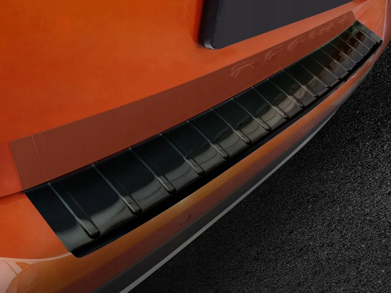 Bakfangerbeskytter Volkswagen T-Cross 2018->Black Edition – bilde 3