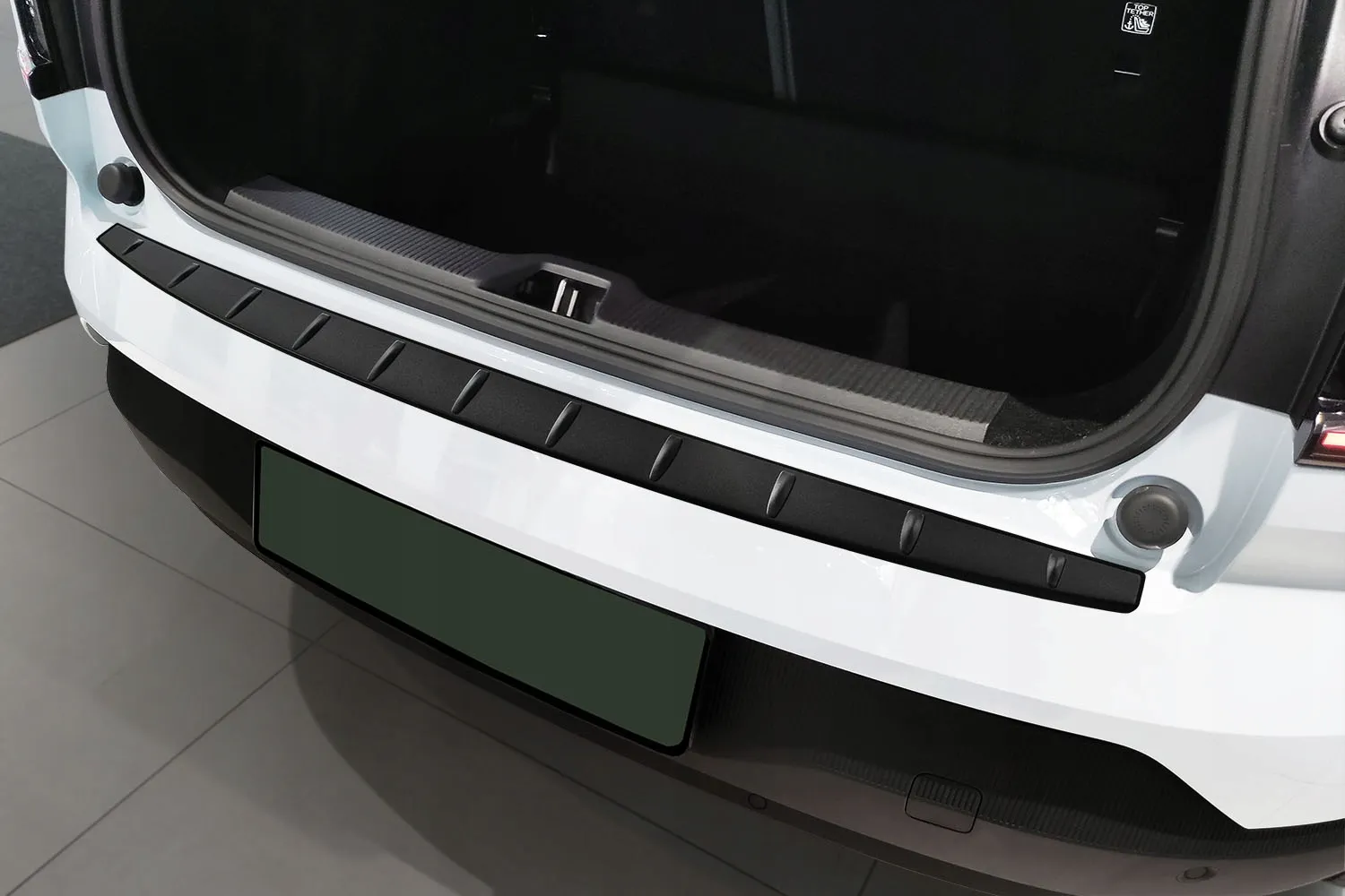 Bakfangerbeskytter Volvo EX30 2023 -> │ Black Matt Edition