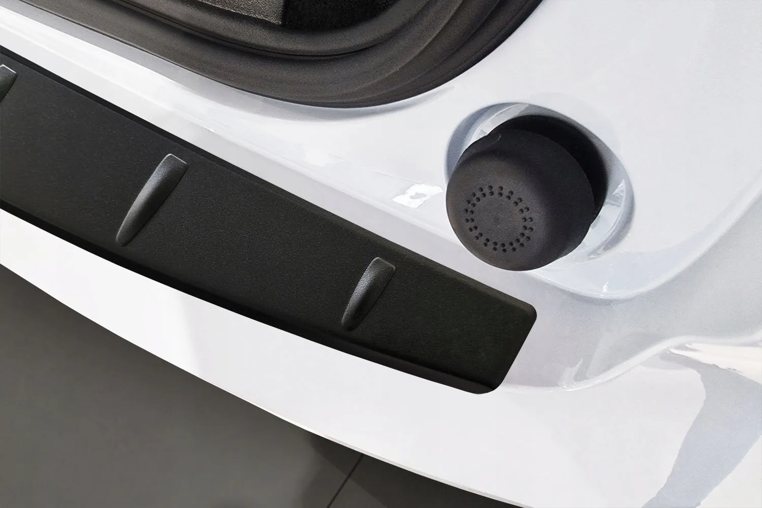 Bakfangerbeskytter Volvo EX30 2023 -> │ Black Matt Edition – bilde 5