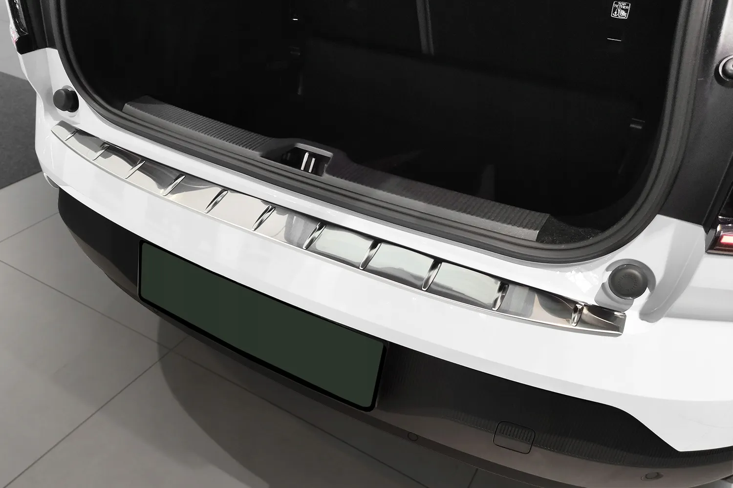 Bakfangerbeskytter Volvo EX30 2023 -> │ Silver Edition