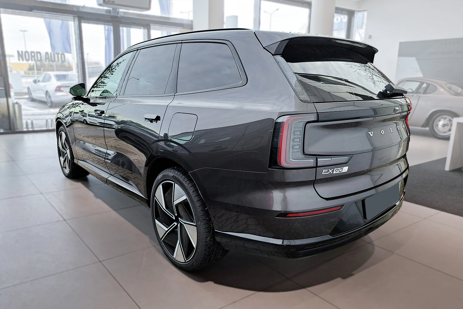 Bakfangerbeskytter Volvo EX90 2024 -> │ Black Mirror Edition – bilde 5