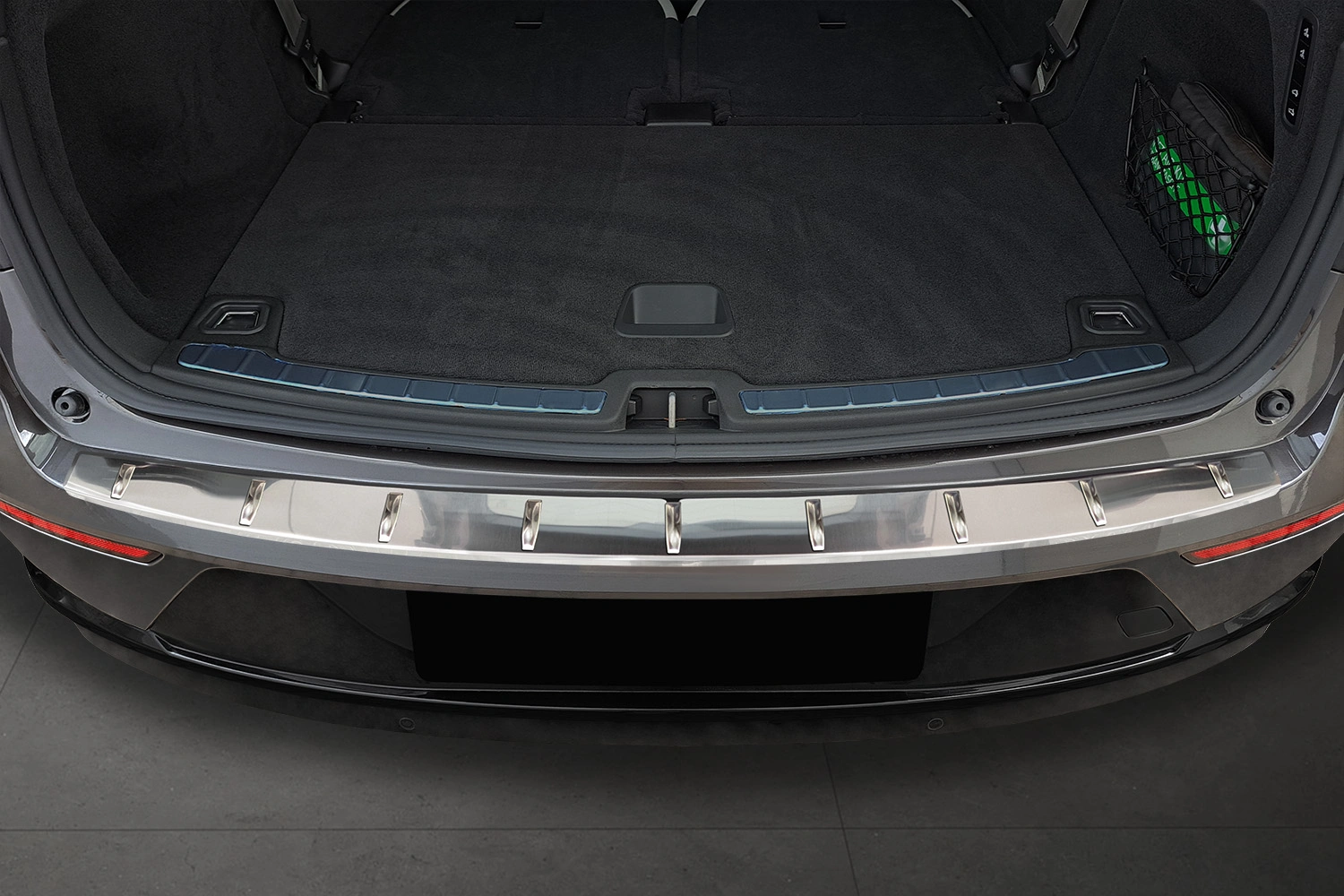Bakfangerbeskytter Volvo EX90 2024 -> │ Silver Edition – bilde 2