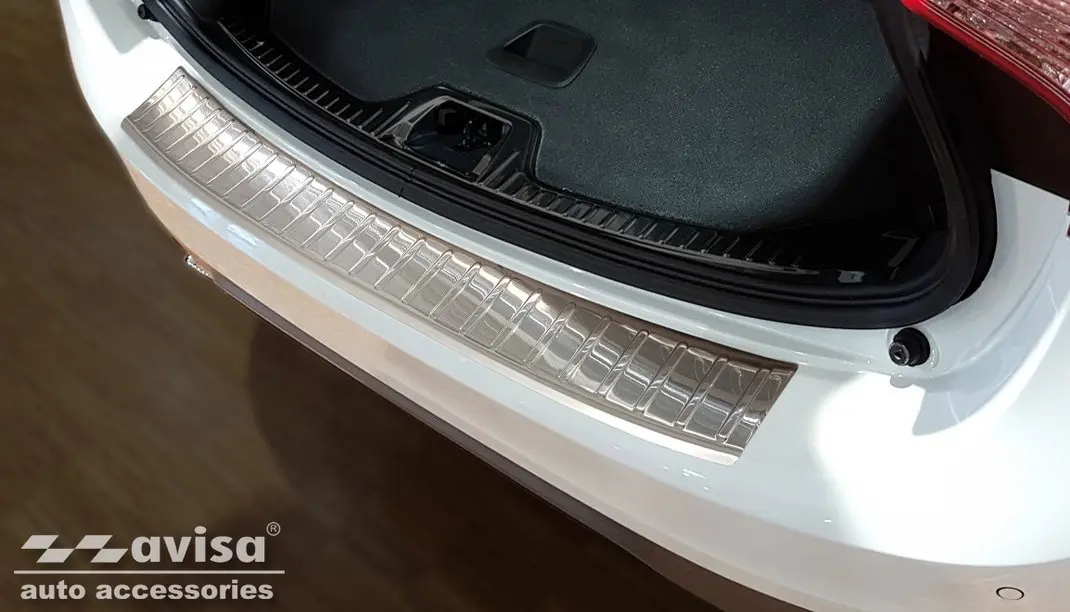 Bakfangerbeskytter Volvo V60 I 2010 - 2018 │ Silver Edition – bilde 7