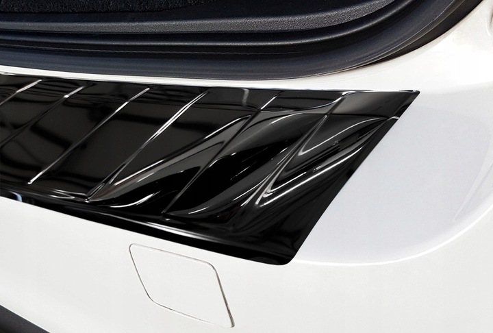 Bakfangerbeskytter Volvo V70 III Facelift 2013 - 2016 │ Black Edition – bilde 4