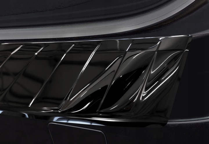 Bakfangerbeskytter Volvo V70 III Facelift 2013 - 2016 │ Black Edition – bilde 5