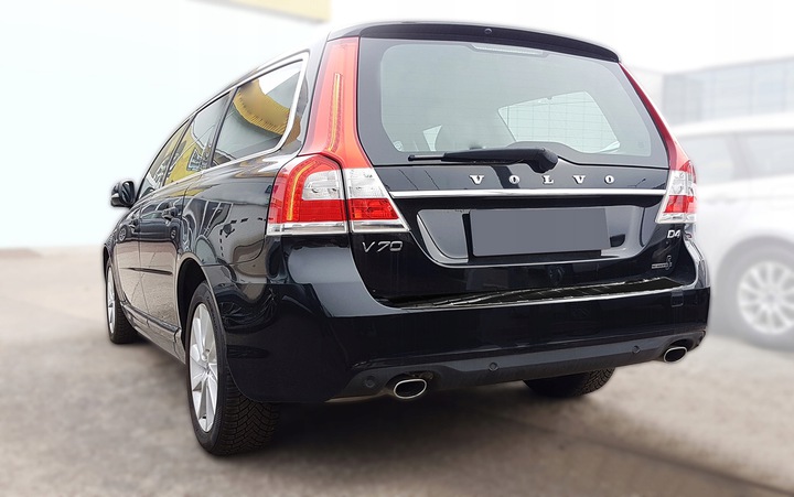 Bakfangerbeskytter Volvo V70 III Facelift 2013 - 2016 │ Black Edition – bilde 9