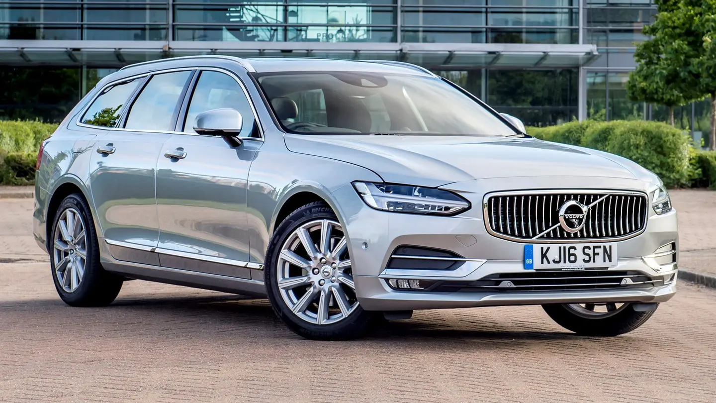 Bakfangerbeskytter Volvo V90 II / V90 Cross County 2016 -> │ Black Edition – bilde 7