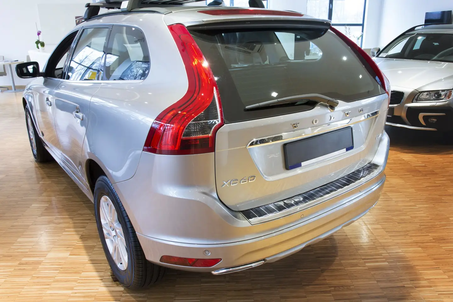 Bakfangerbeskytter Volvo XC60 I Facelift 2013 - 2017 | Silver Edition – bilde 5