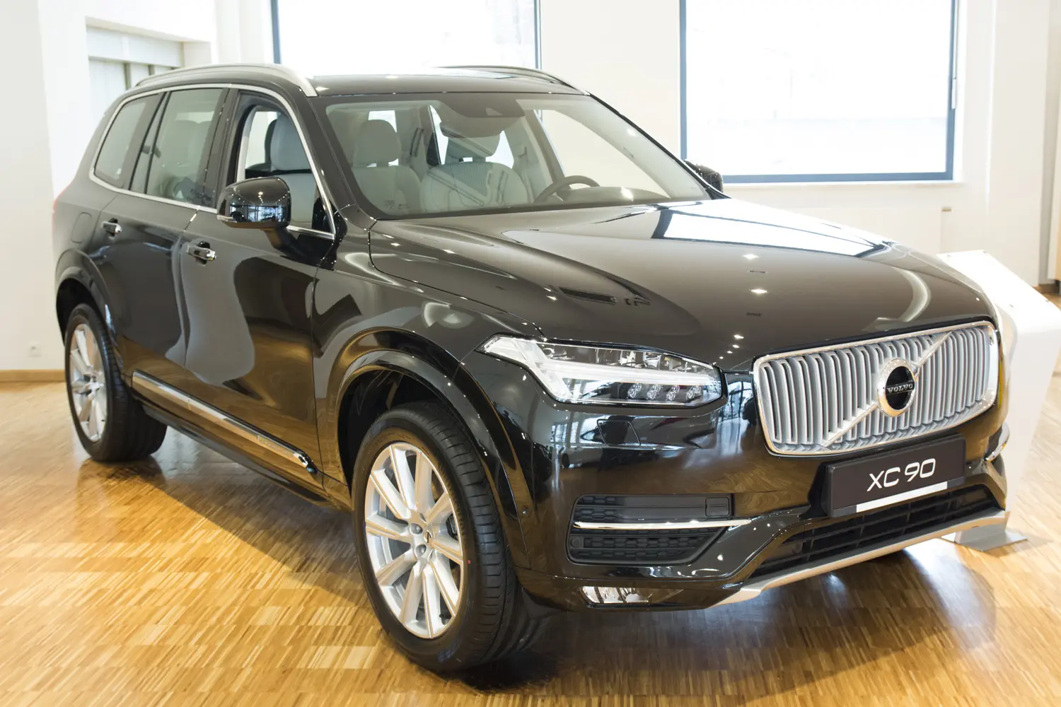 Bakfangerbeskytter Volvo XC90 II 2014 -> – bilde 8