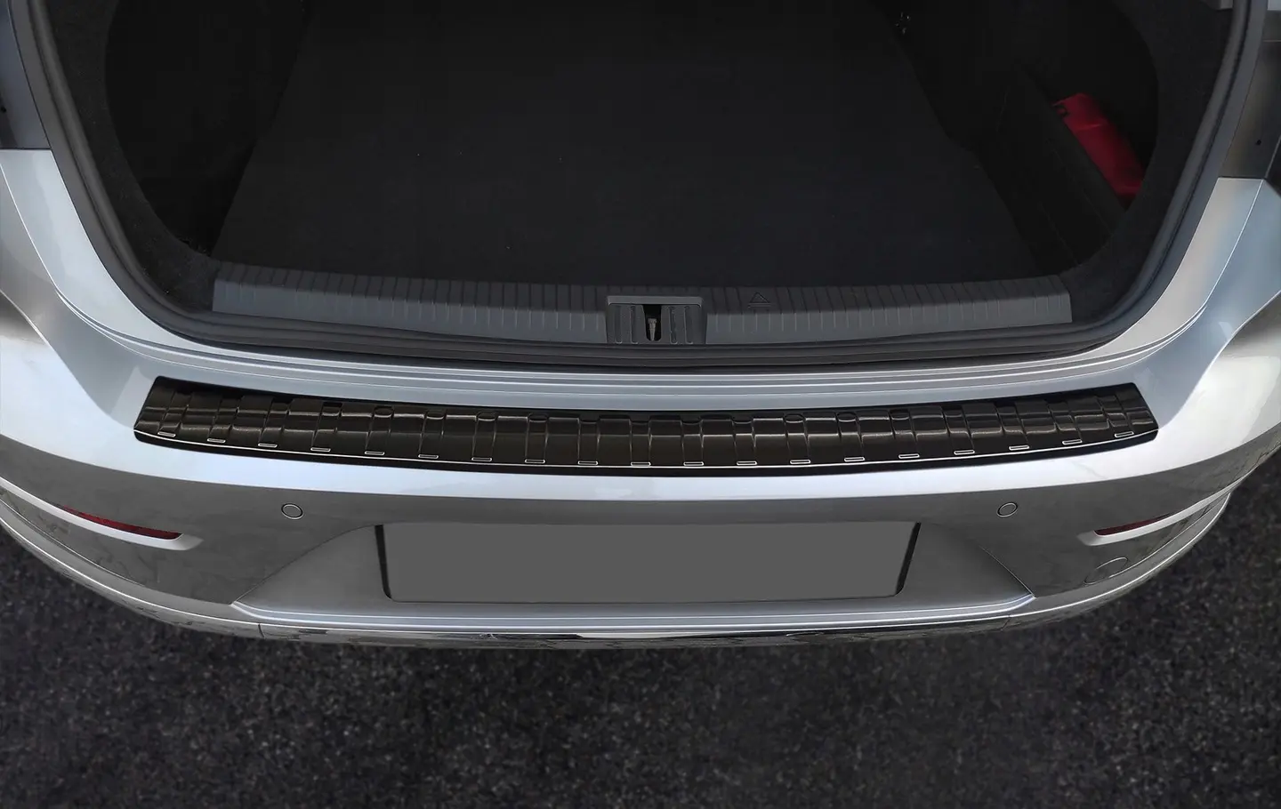 Bakfangerbeskytter VW Arteon Shooting Brake Facelift 2020 - 2025 │ Black Edition – bilde 2