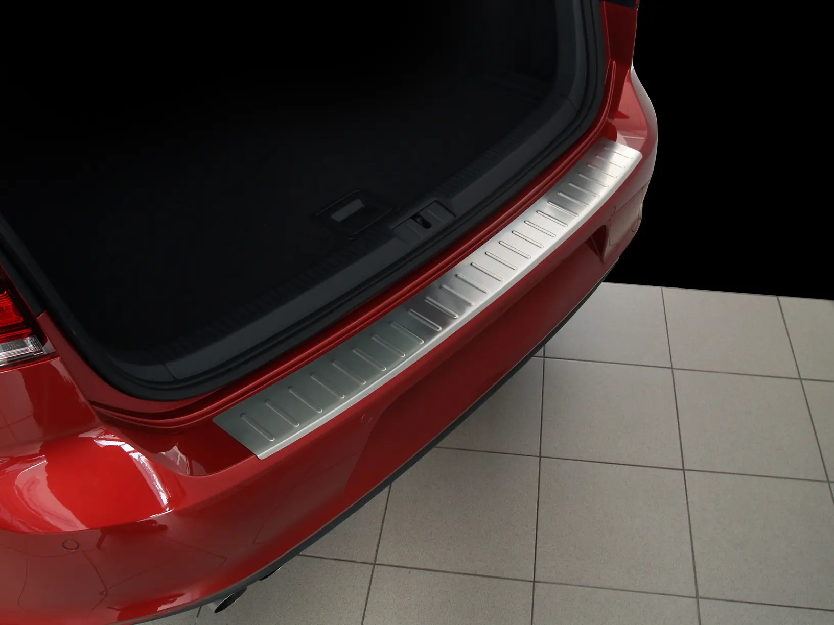 Bakfangerbeskytter VW Golf VII Hatchback 2012 - 2020 / VW e-Golf 2012-2020 – bilde 2