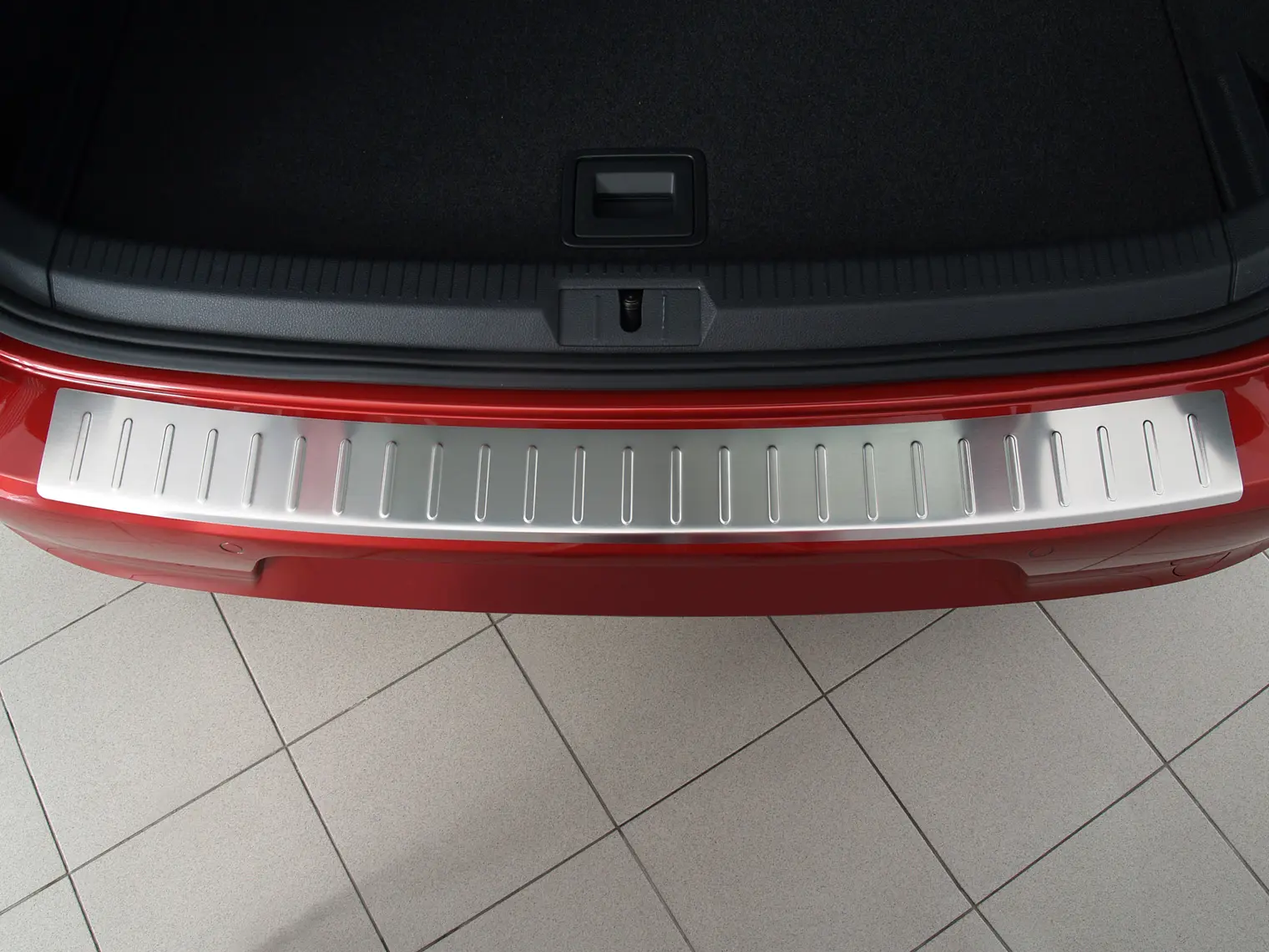 Bakfangerbeskytter VW Golf VII Hatchback 2012 - 2020 / VW e-Golf 2012-2020 – bilde 3