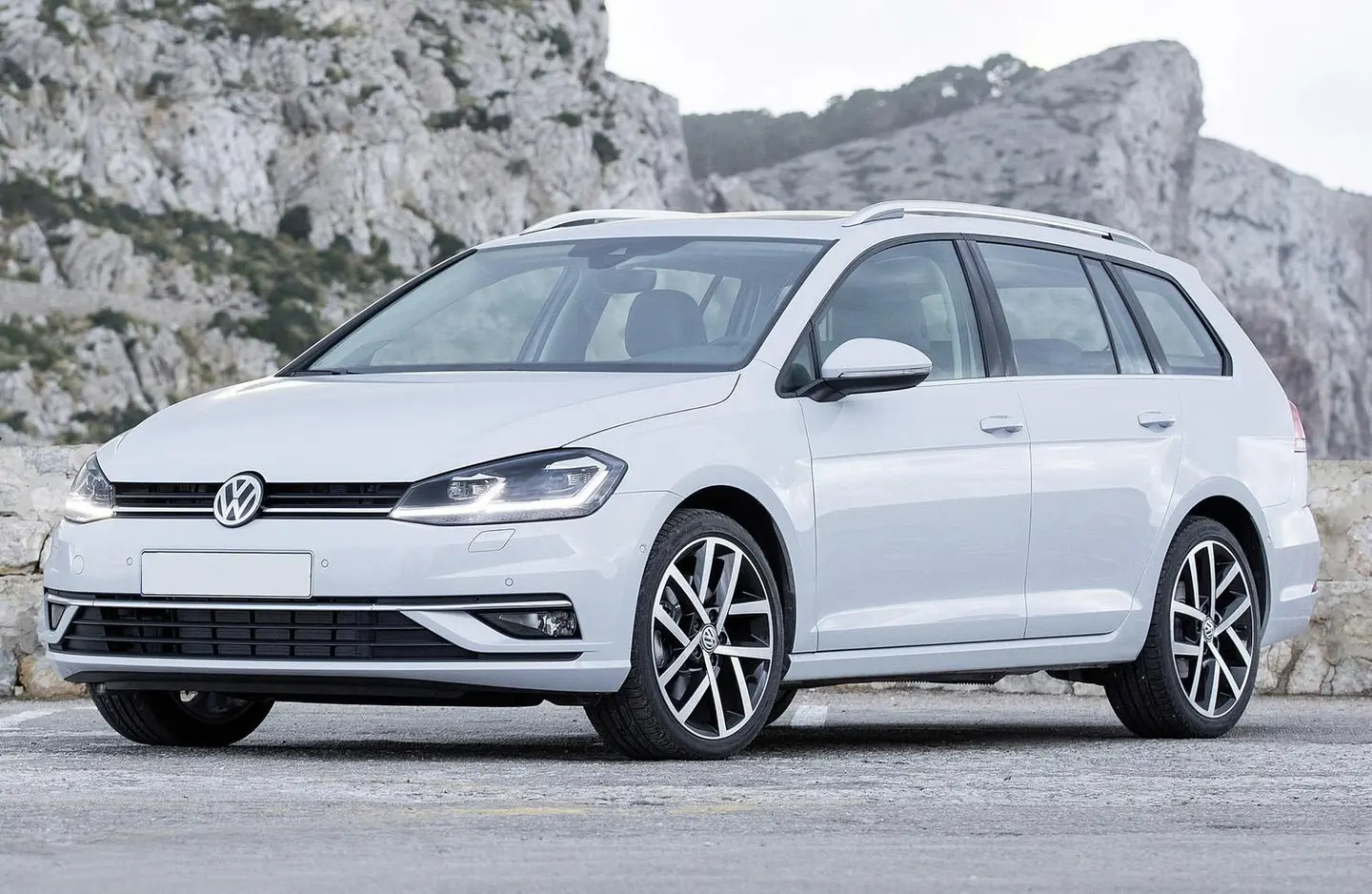 Bakfangerbeskytter VW Golf VII Variant facelift 2017 - 2020 | Silver Edition – bilde 8
