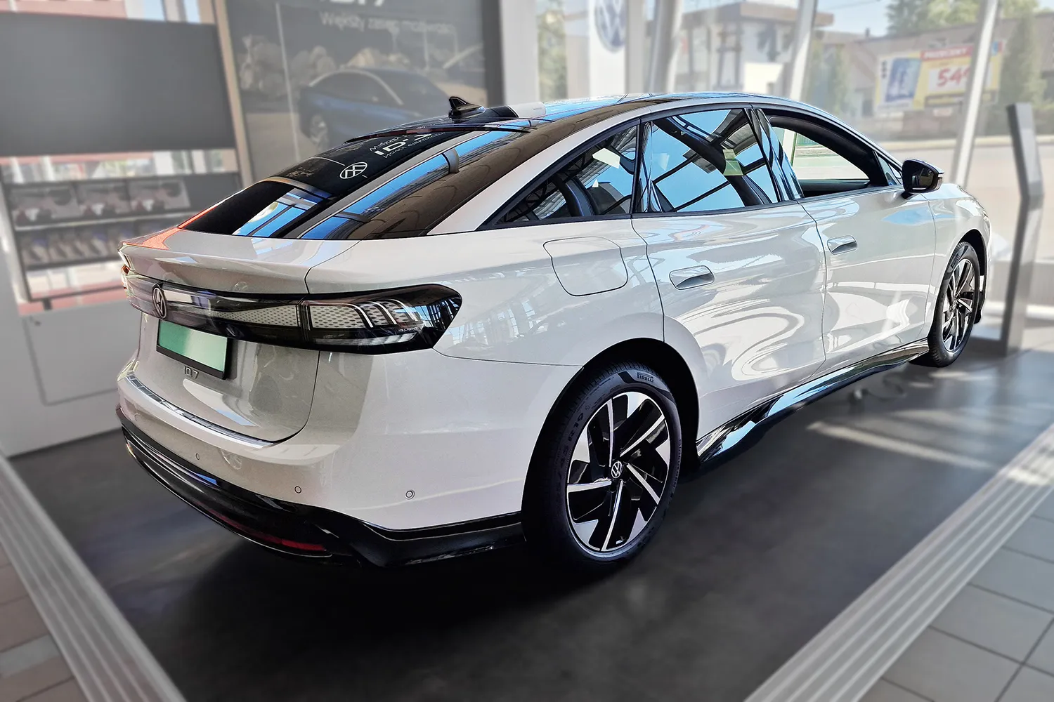 Bakfangerbeskytter VW ID.7 2023 -> │ Silver Edition – bilde 6