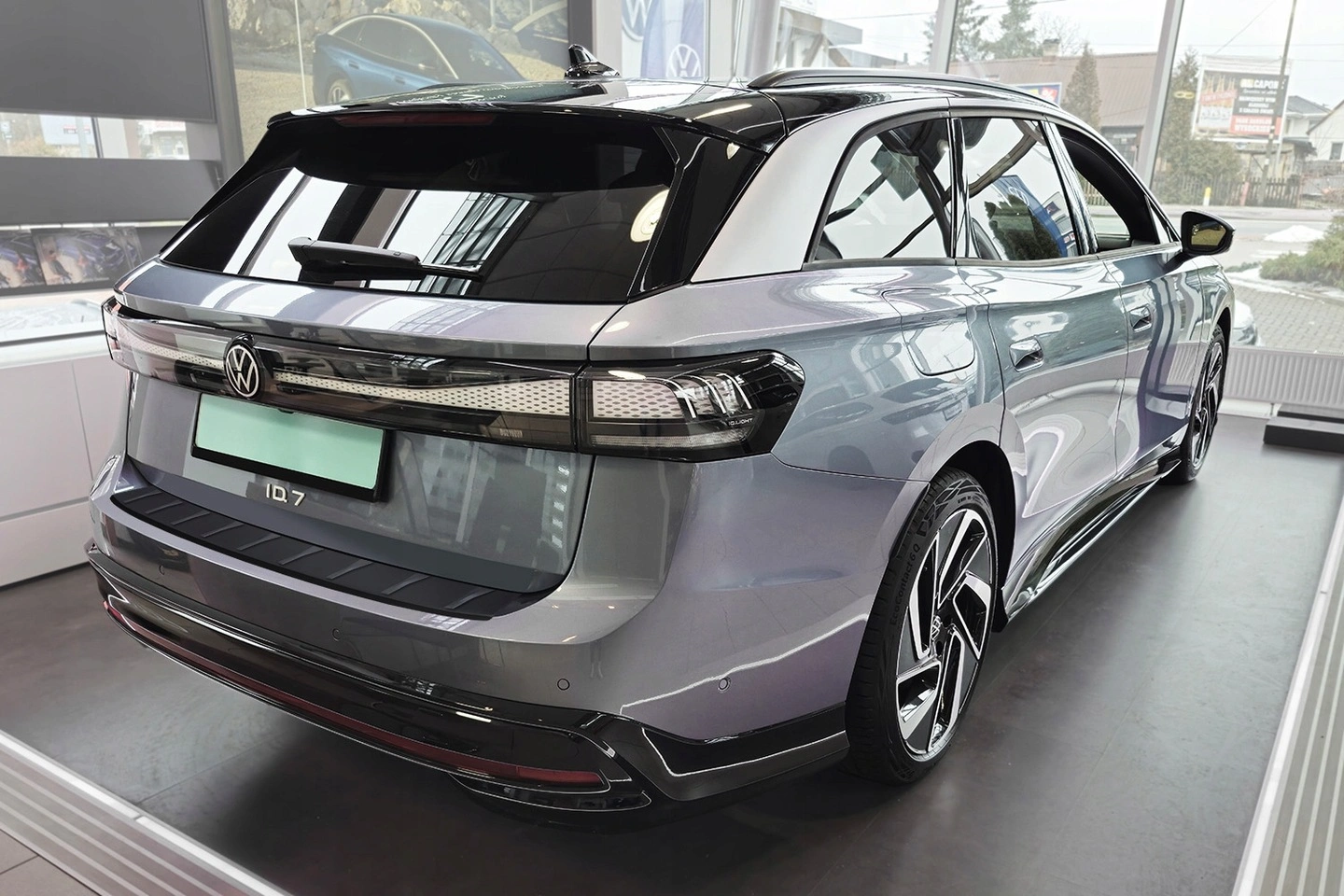 Bakfangerbeskytter VW ID.7 Tourer 2023 -> │ Black Matt Edition – bilde 5