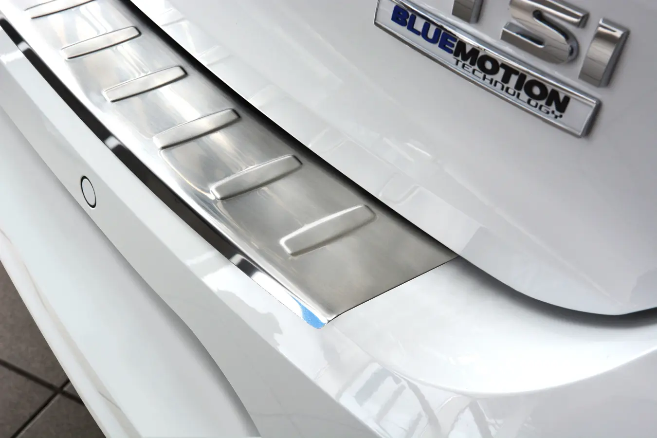 Bakfangerbeskytter VW Polo V 2009 - 2017 │ Silver Edition – bilde 2