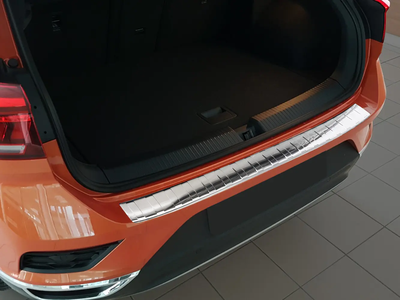 Bakfangerbeskytter VW T-Roc I 2017 - 2025  │ Silver Edition