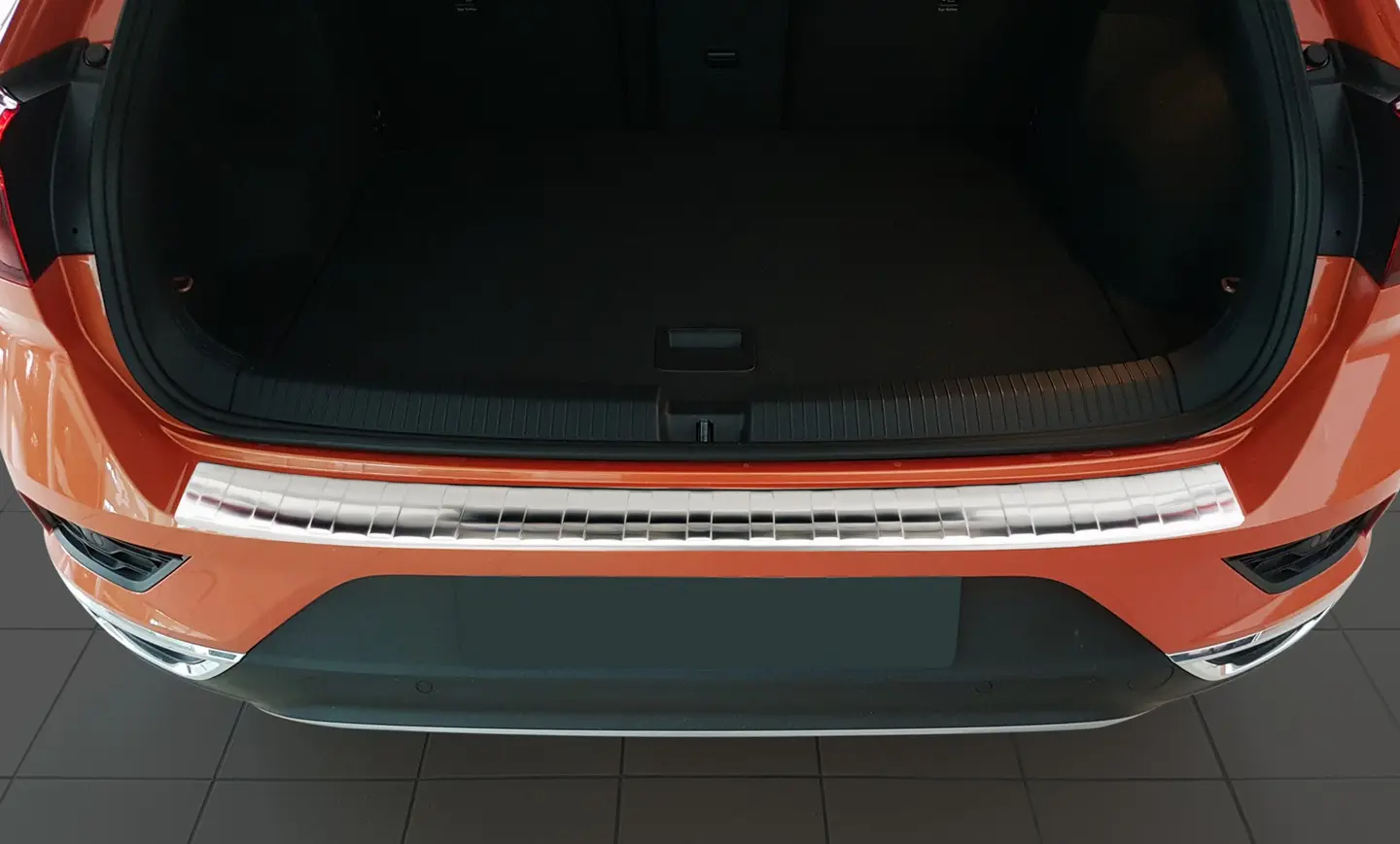 Bakfangerbeskytter VW T-Roc I 2017 - 2025  │ Silver Edition – bilde 2