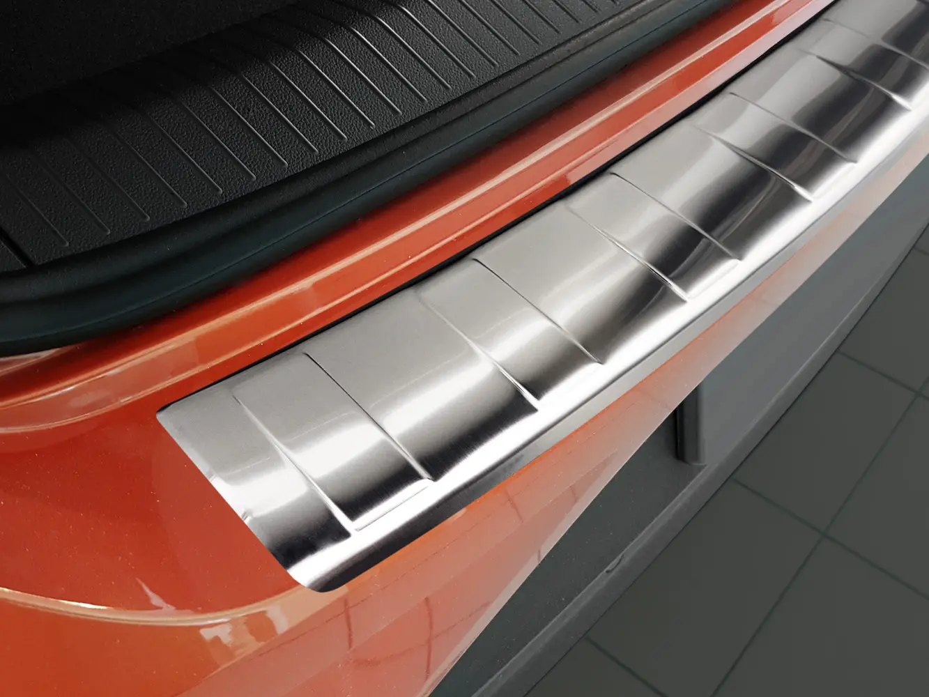 Bakfangerbeskytter VW T-Roc I 2017 - 2025  │ Silver Edition – bilde 4