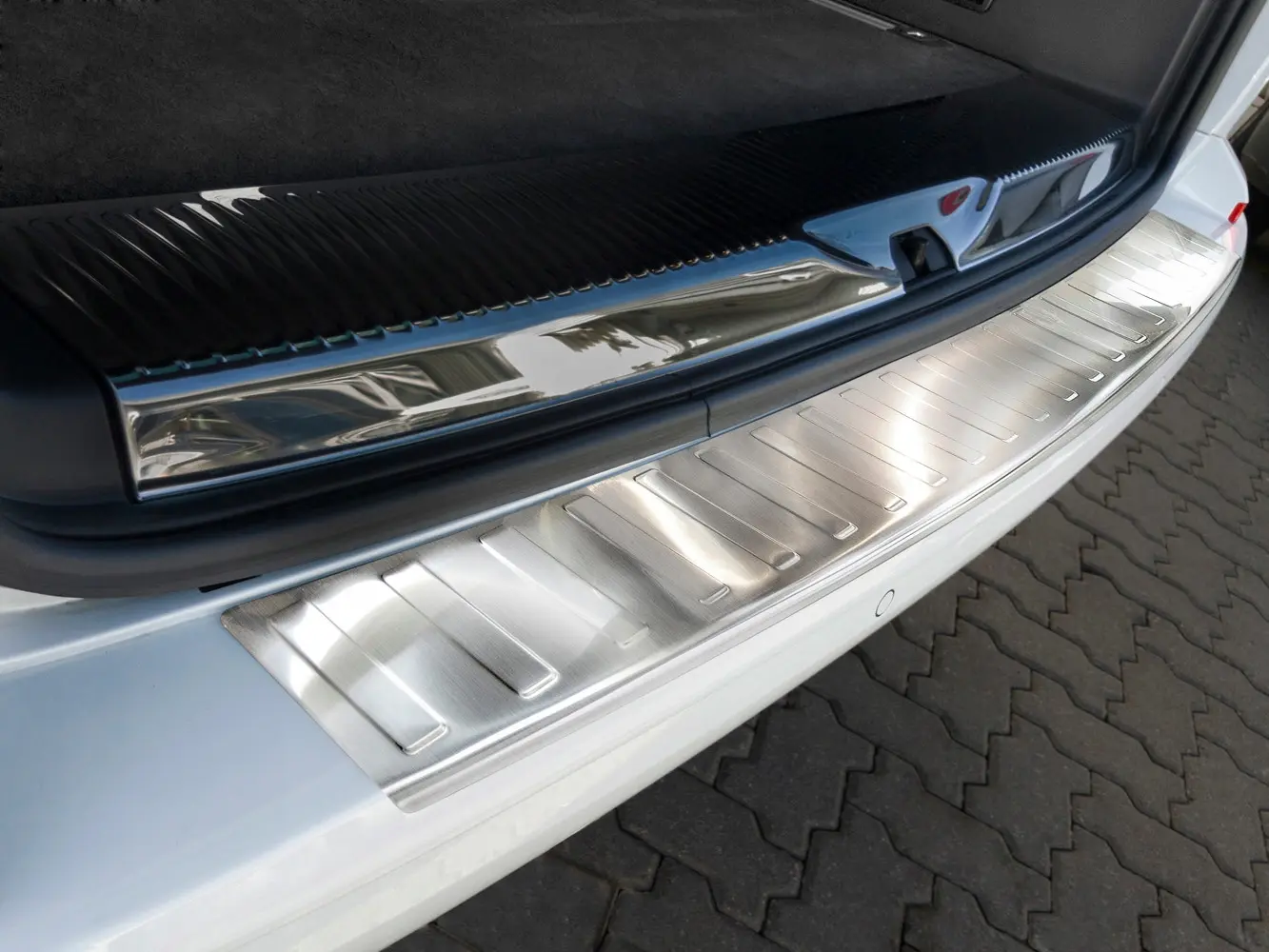 Bakfangerbeskytter VW T6 2015 - 2023 | Silver Editon – bilde 3