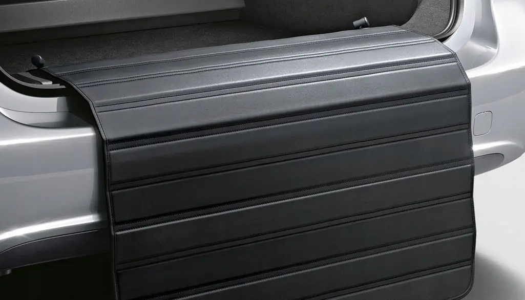 Bakfangerteppe Mercedes-Benz Black │ Genuine lastekantbeskyttelse for bakfanger