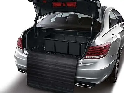 Bakfangerteppe Mercedes-Benz Black │ Genuine lastekantbeskyttelse for bakfanger – bilde 5