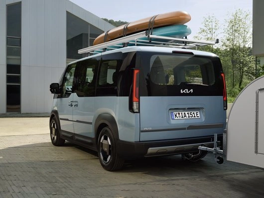 Baklukebeskytter Kia PV5 Passenger / PV5 Cargo 2025 ->  │ Deksel til bakluken - Tailgate Rail Guard Cap Protector – bilde 3