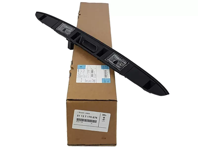 Baklukehåndtak med skilltlys BMW X5 (E53) 1999 - 2006 │ Genuine® Tailgate Trunk Grip Handle Boot Black
