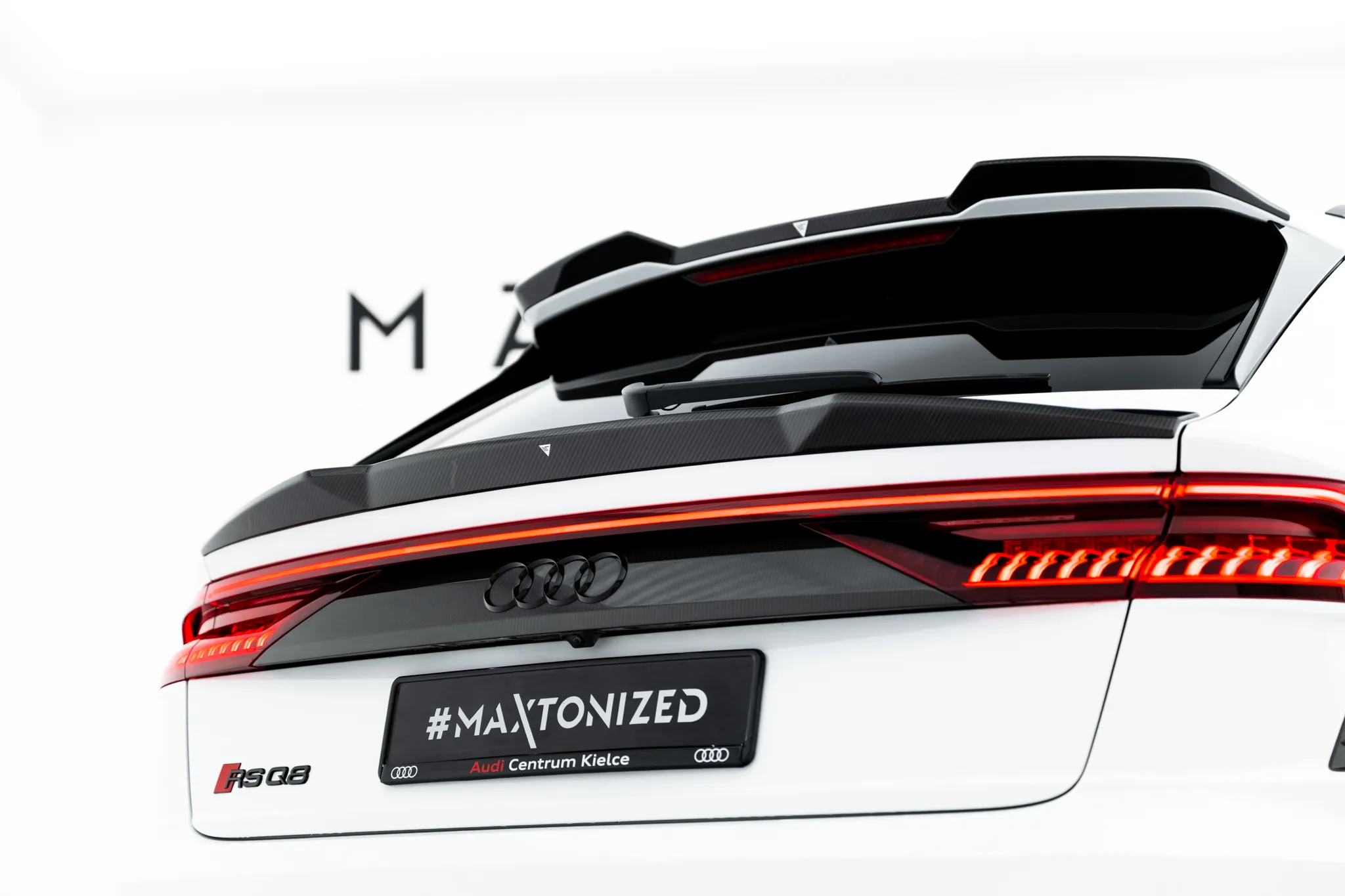 Baklukespoiler Audi RSQ8 (Mk1) 2019-2026 | Carbon Fiber Edition – bilde 2