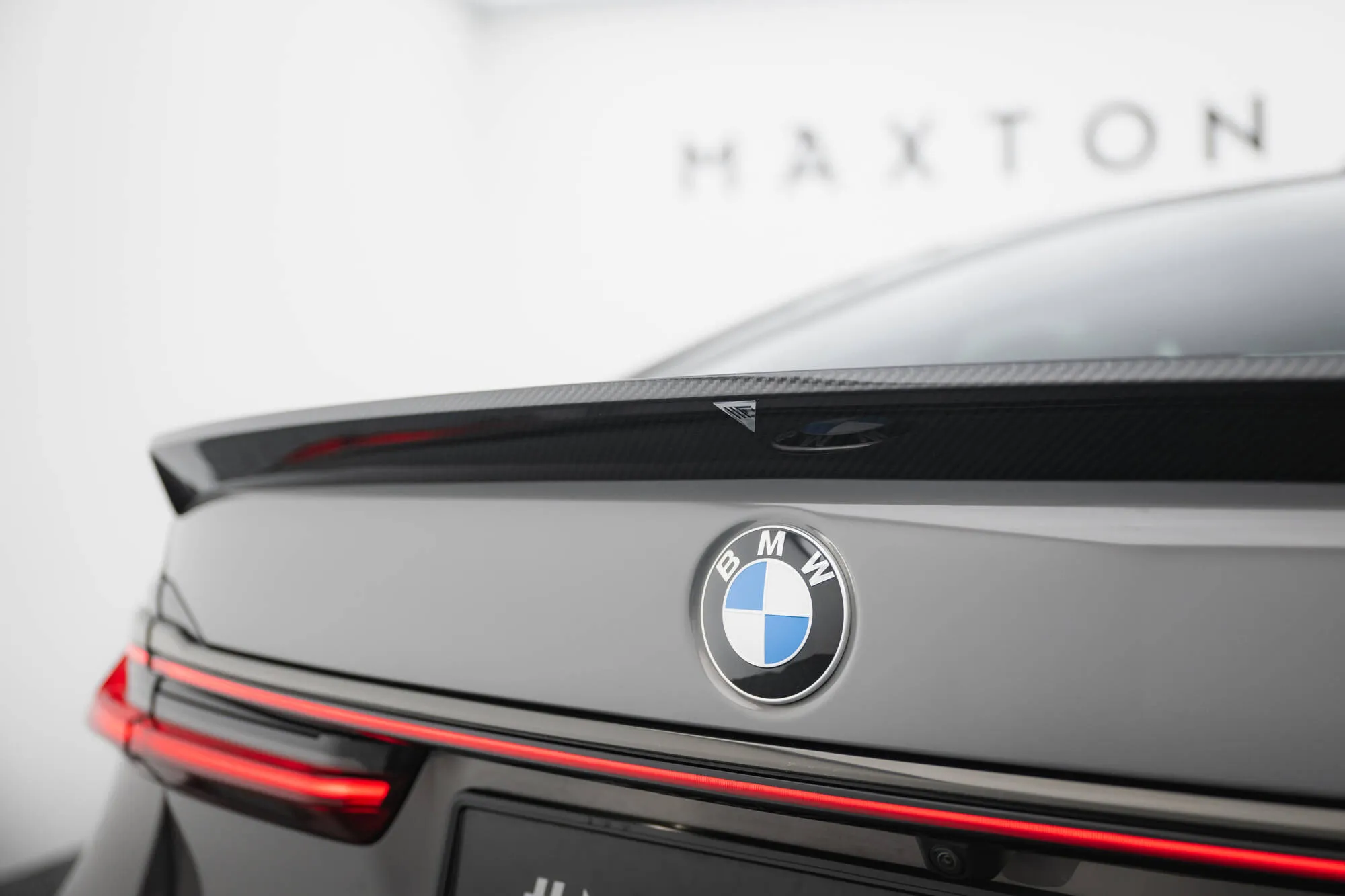 Baklukespoiler BMW 7 (G11) 2015 - 2022 | Carbon Fiber Edition – bilde 4