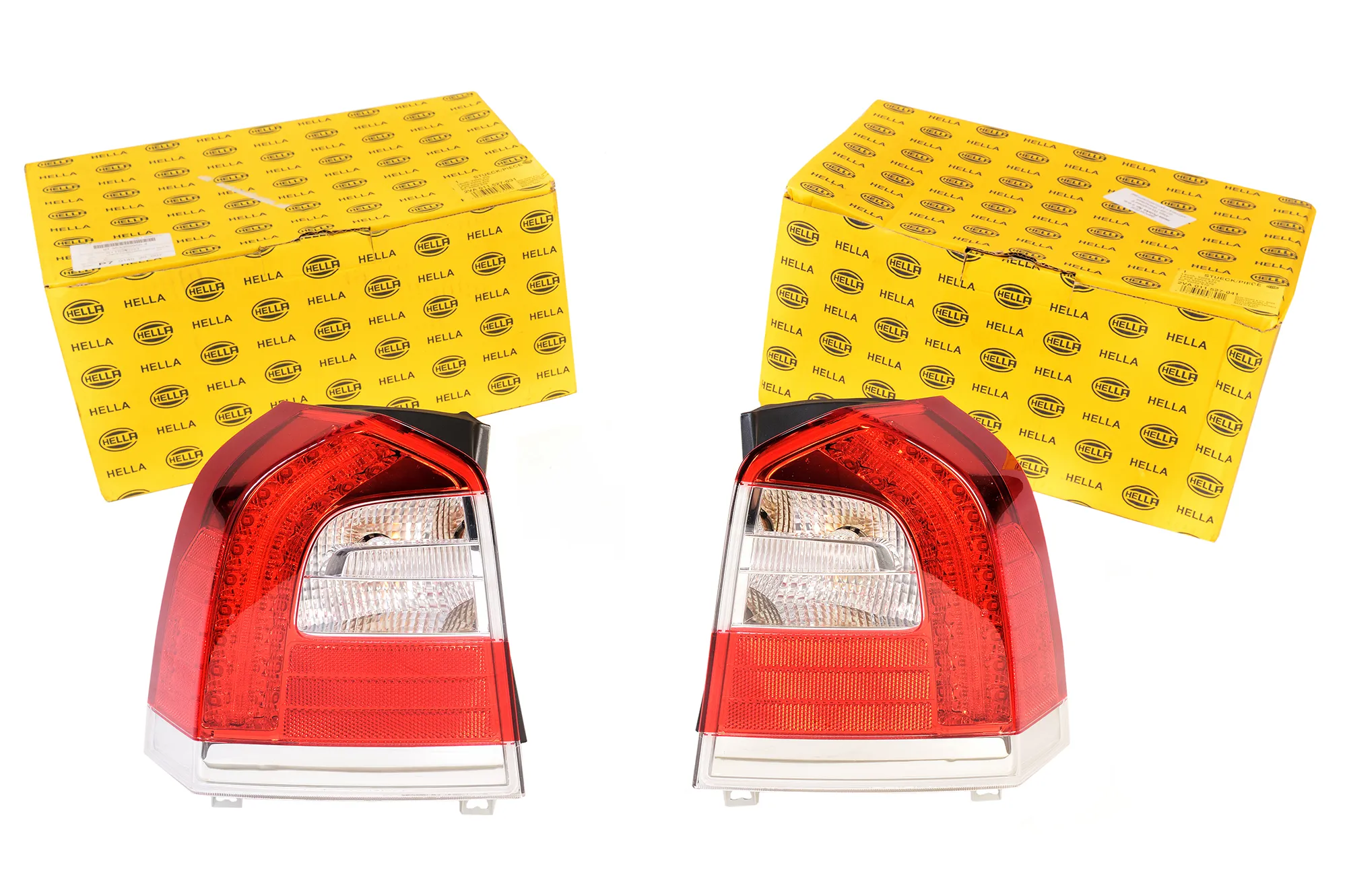 Baklykt nedre Volvo V70 / XC70 2013-2016 │ Hella venstre + høyre side