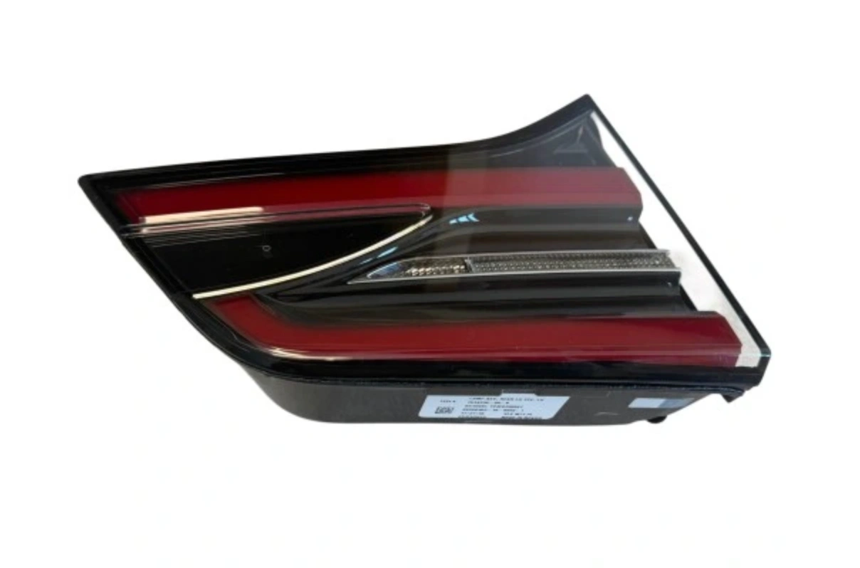 Baklykt Tesla Model X 2015 - 2021 │ indre - venstre side - Genuine® Right Lamp Rear – bilde 3
