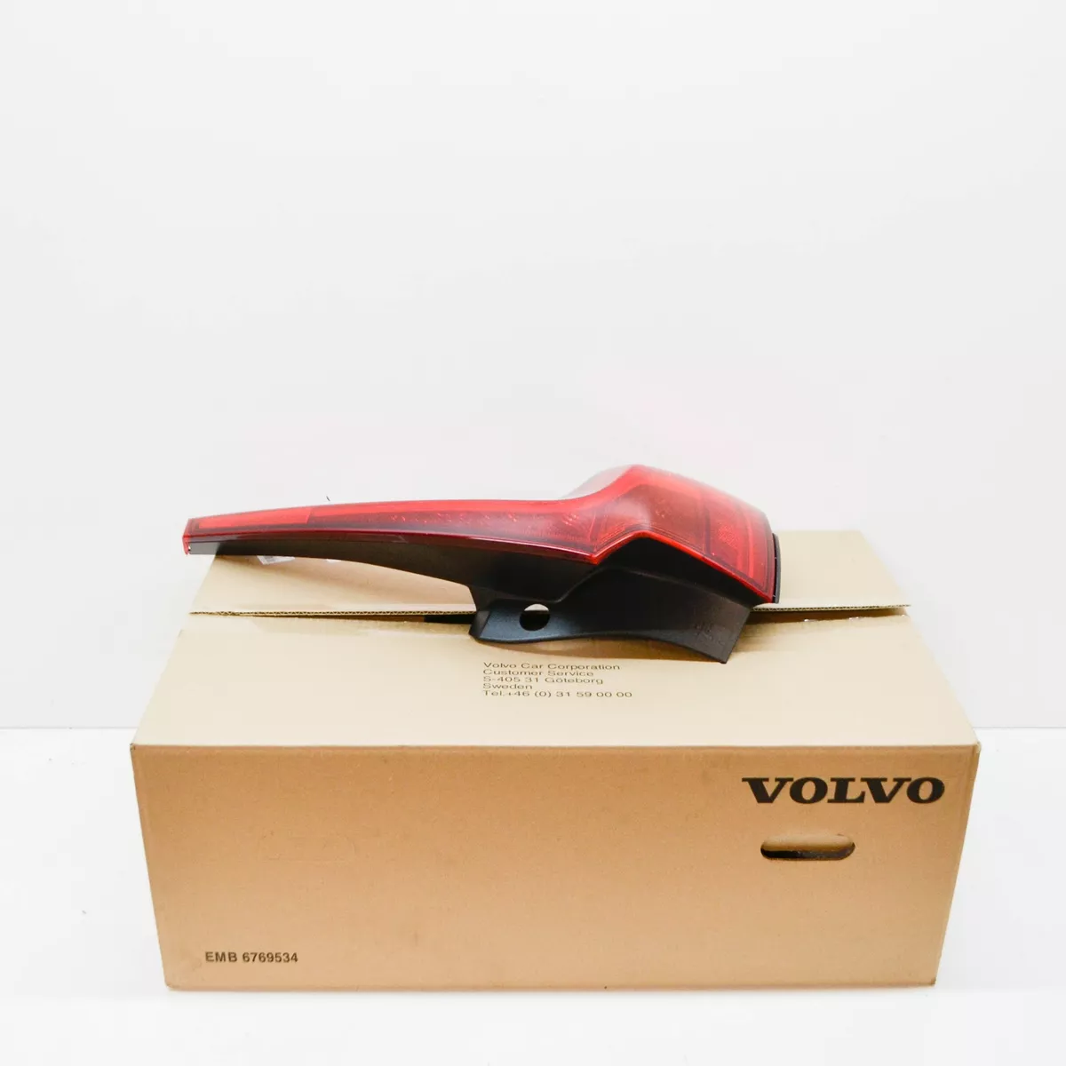 Baklykt Volvo V90 II 2016 -> │ høyre - ytre del -  Genuine® LED Right Rear Tail Light Assembly