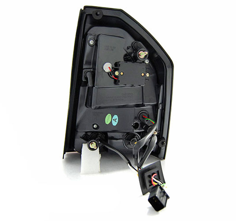Baklykter LED CHRYSLER (300C) 2005-2008 BLACK – bilde 2
