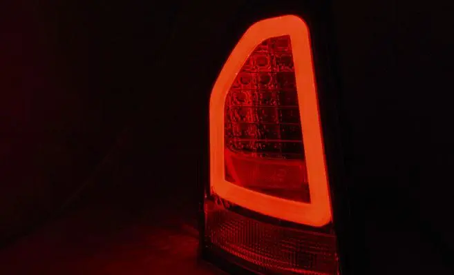 Baklykter LED CHRYSLER 300C 2005-2008 RED SMOKE – bilde 2