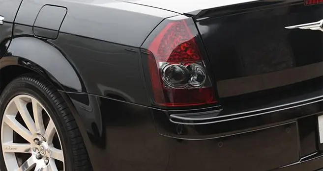 Baklykter LED CHRYSLER 300C/300 2009-2010 RED SMOKE – bilde 2