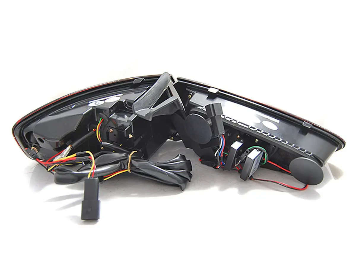 Baklykter LED Dynamisk Audi A4 B8 Facelift Sedan 2011 - 2015 │ LIGHTS RED SMOKE