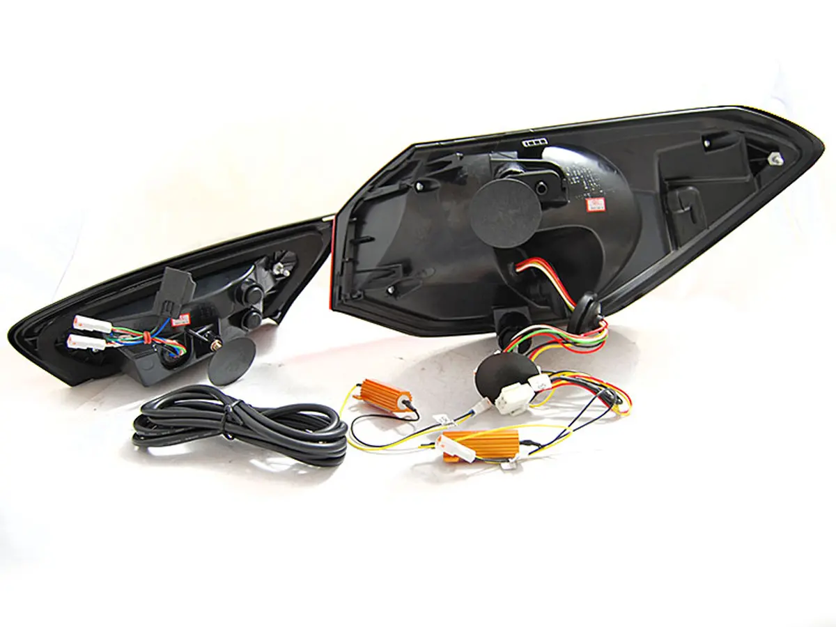Baklykter LED Dynamisk FORD FOCUS 4 2018-2021 HATCHBACK RED WHITE  – bilde 3