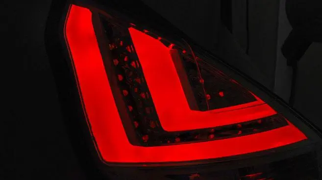 Baklykter LED FORD FIESTA (MK7) 2012-2016 HB CHROME – bilde 3