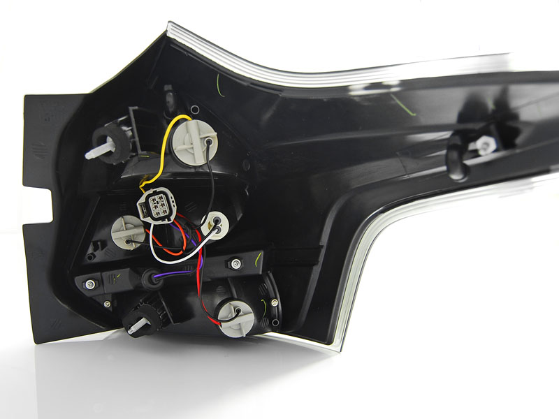 Baklykter LED Ford Focus III Hatchback 2010 - 2014 │ RED SMOKE – bilde 3