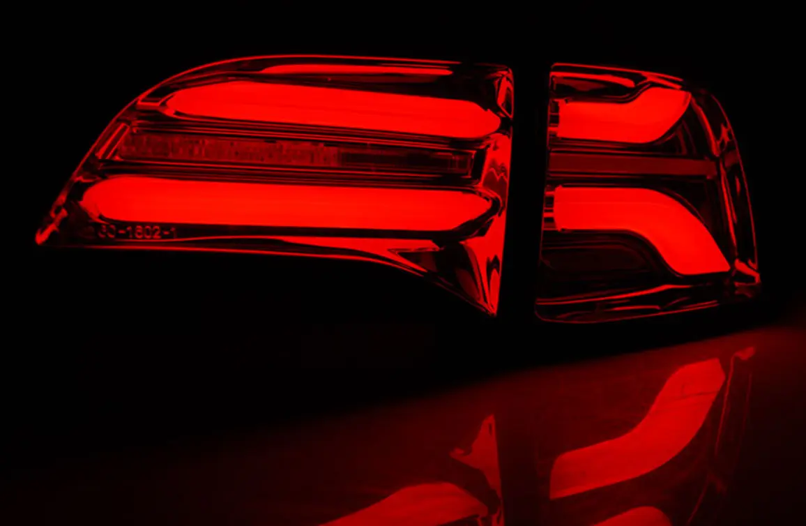 Baklykter Tesla Model 3 2017 - 2023 / Model Y │ LED Red Smoke – bilde 4