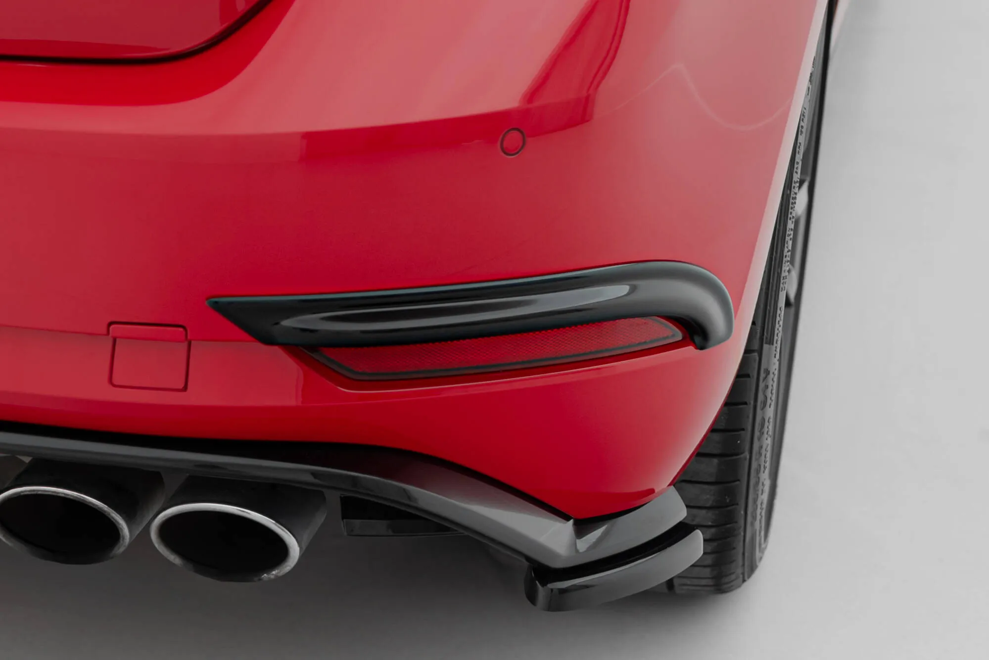Bakre lysrammer VW Golf VII R / R-Line Facelift 2017-2020 | Glossy Black Edition – bilde 2
